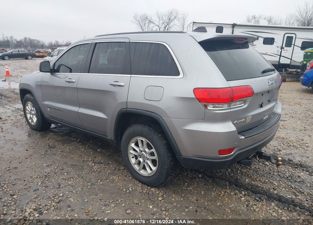 2018 JEEP GRAND CHEROKEE LAREDO 4X4 VIN: 1C4RJFAG4JC457817