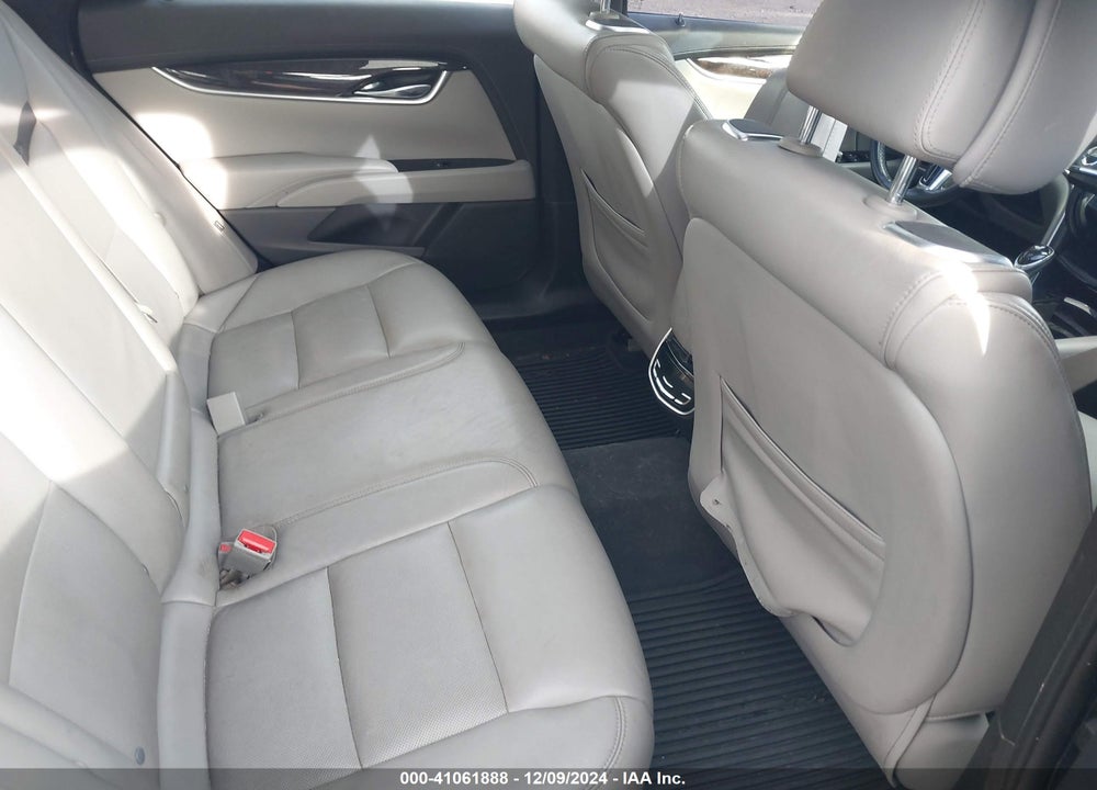 2014 CADILLAC XTS PREMIUM VIN: 2G61R5S34E9160297