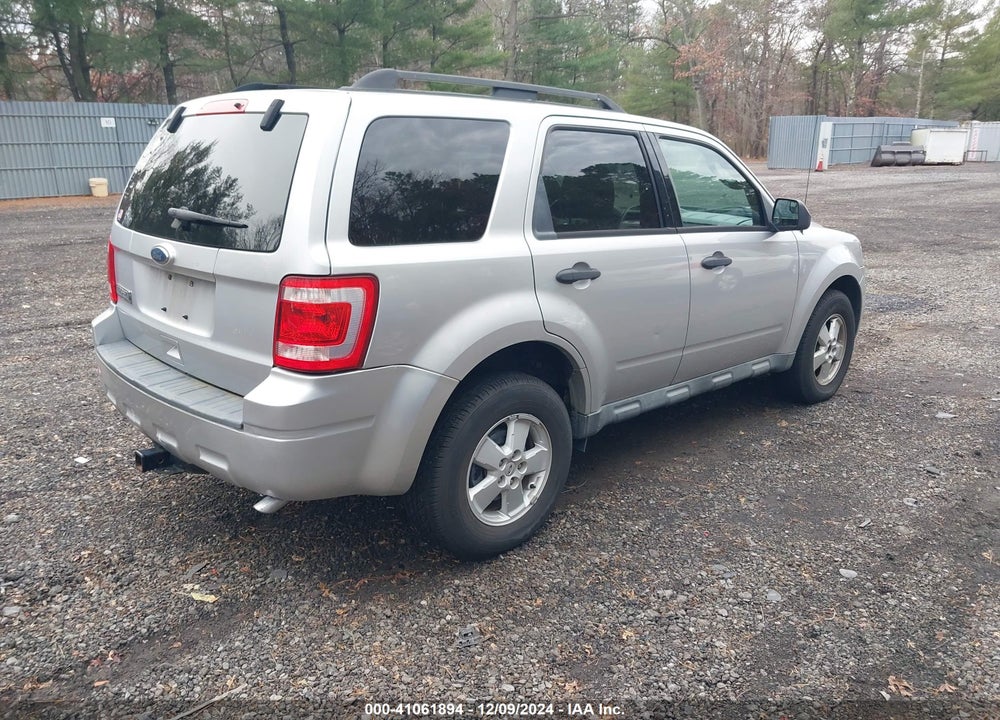 2010 FORD ESCAPE XLT VIN: 1FMCU9D78AKC42565