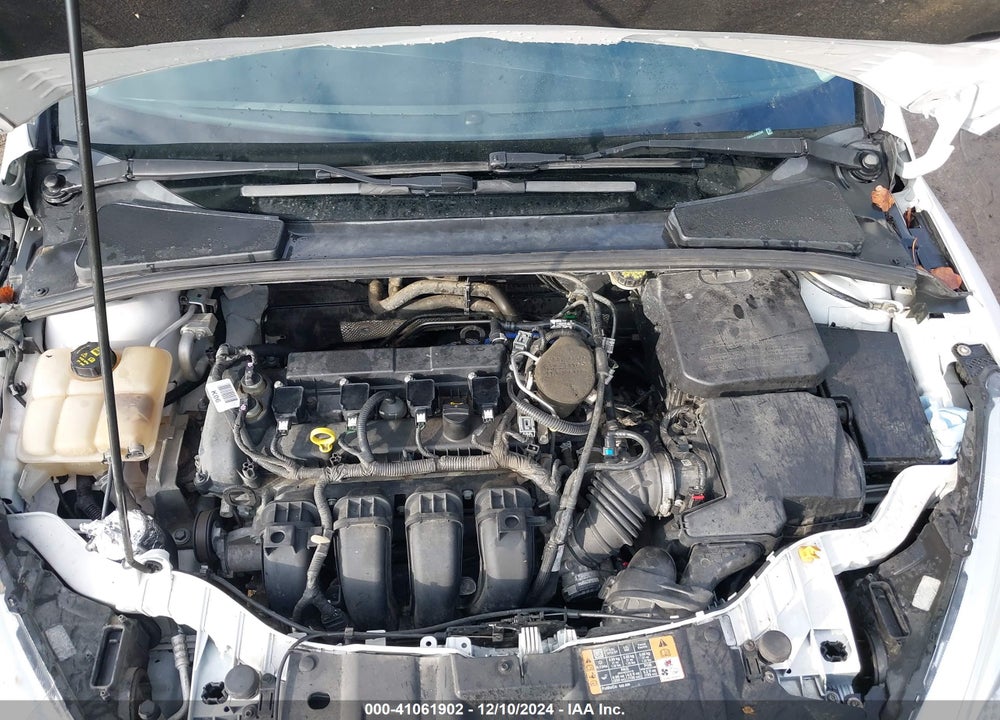 2016 FORD FOCUS SE VIN: 1FADP3F26GL220264