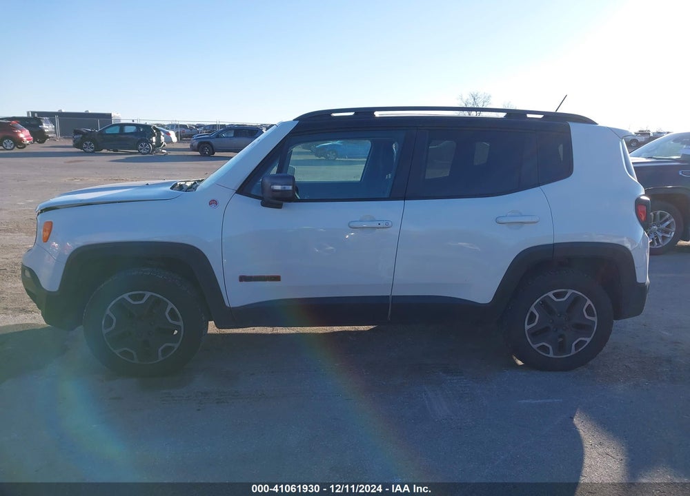 2015 JEEP RENEGADE TRAILHAWK VIN: ZACCJBCT8FPB80889