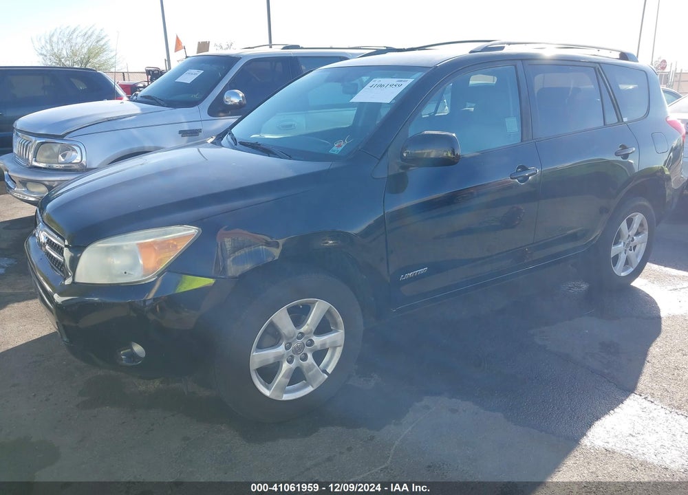 2007 TOYOTA RAV4 LIMITED VIN: JTMBD31V675102909