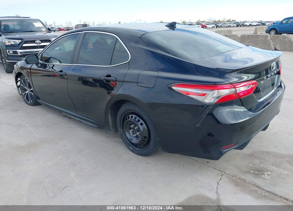 2019 TOYOTA CAMRY SE VIN: 4T1B11HK3KU832909