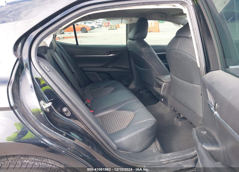 2019 TOYOTA CAMRY SE VIN: 4T1B11HK3KU832909