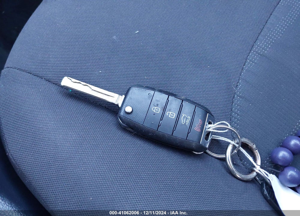 2016 KIA RIO LX VIN: KNADM4A3XG6640307