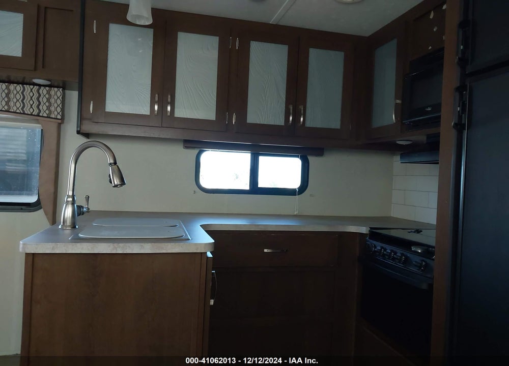 2018 FOREST RIVER WILDCAT TRAVEL TRAILER VIN: 5ZT2WCWB4JB400729