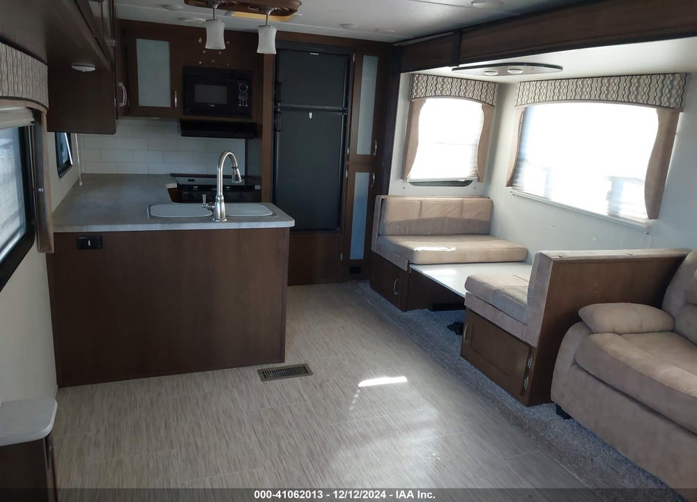2018 FOREST RIVER WILDCAT TRAVEL TRAILER VIN: 5ZT2WCWB4JB400729