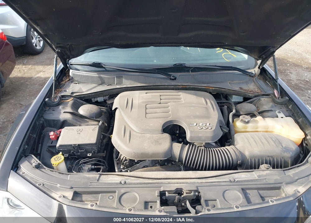 2019 CHRYSLER 300 TOURING VIN: 2C3CCAAG4KH601680