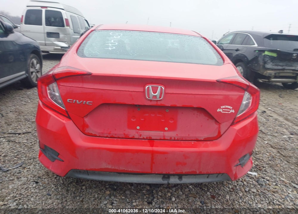 2018 HONDA CIVIC LX VIN: 2HGFC2F52JH591477