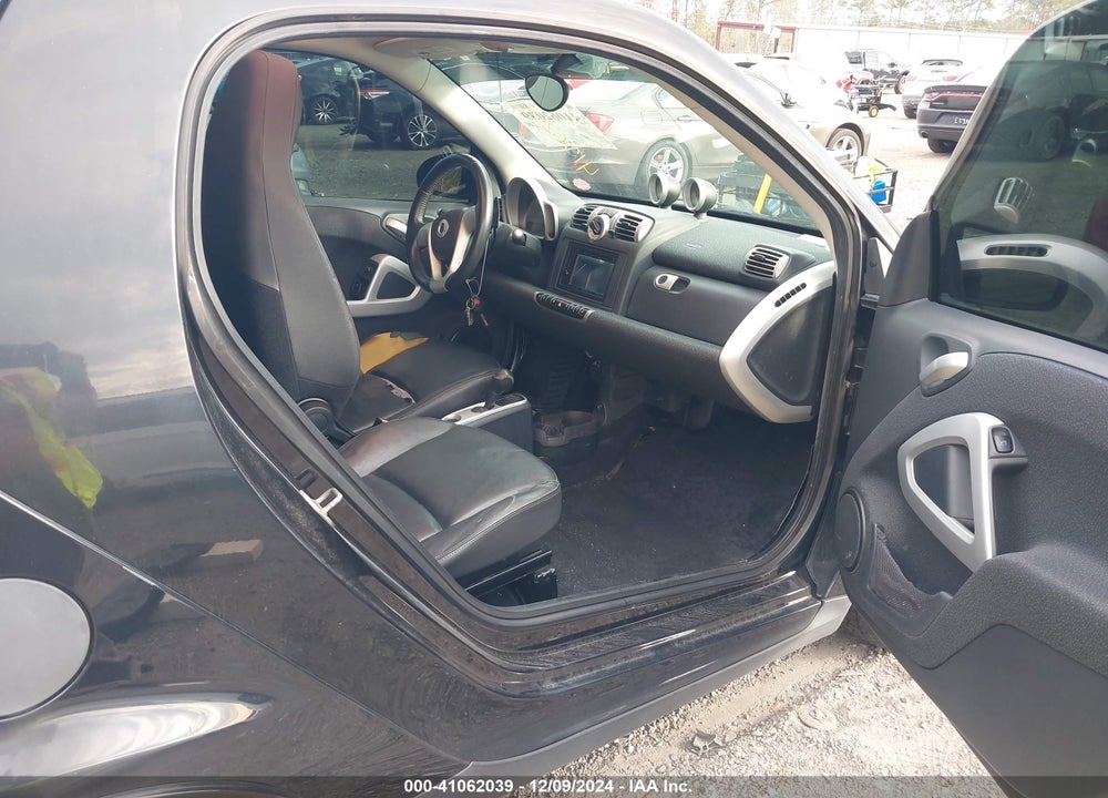 2009 SMART FORTWO BRABUS/PASSION/PURE VIN: WMEEJ31XX9K244676