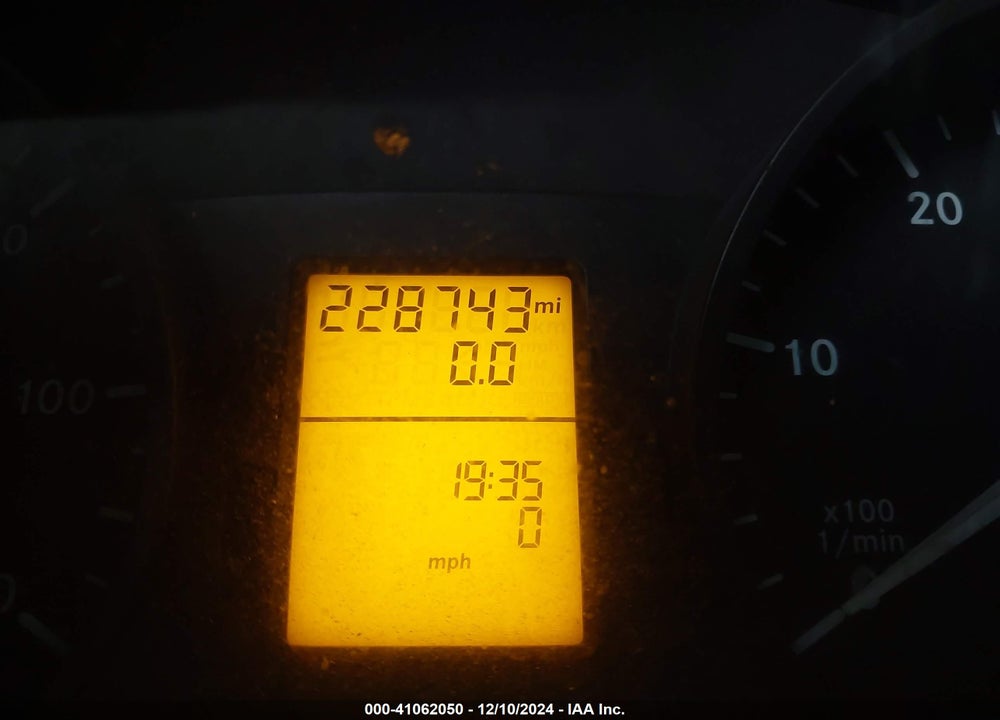 2010 MERCEDES-BENZ SPRINTER PASSENGER VANS VIN: WDZBE7CC3A5451548