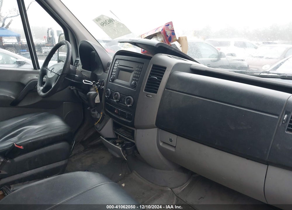 2010 MERCEDES-BENZ SPRINTER PASSENGER VANS VIN: WDZBE7CC3A5451548
