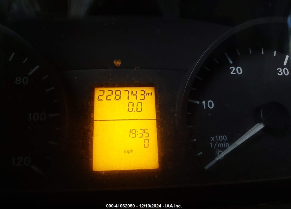 2010 MERCEDES-BENZ SPRINTER PASSENGER VANS VIN: WDZBE7CC3A5451548