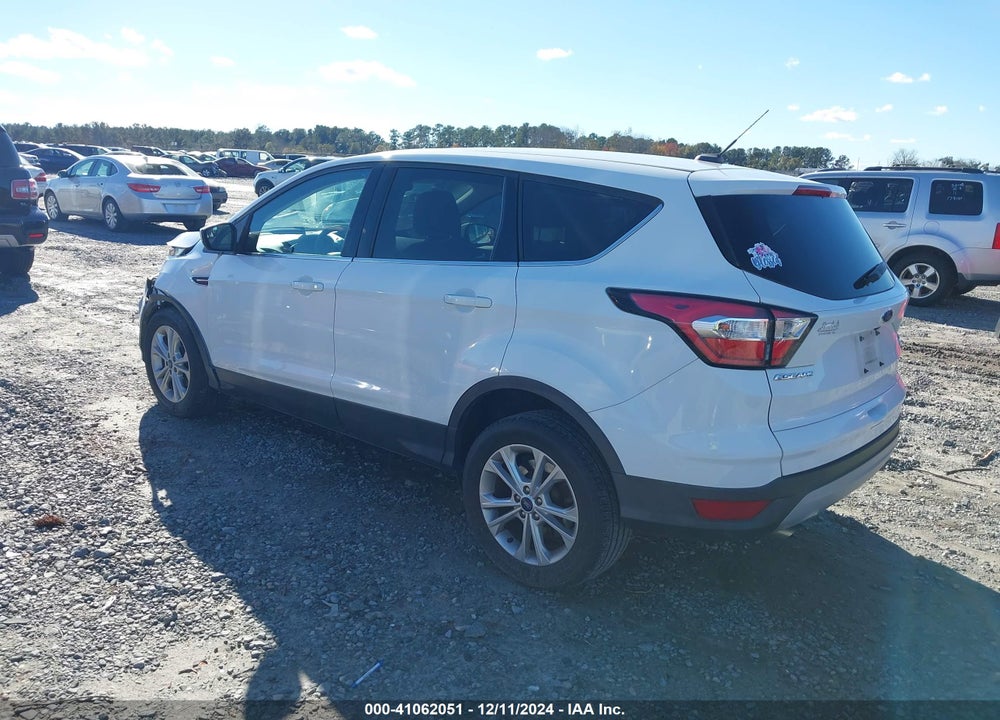 2017 FORD ESCAPE SE VIN: 1FMCU0GD3HUD91266