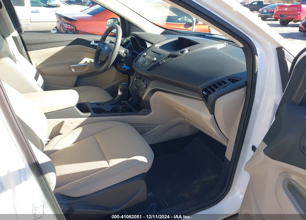 2017 FORD ESCAPE SE VIN: 1FMCU0GD3HUD91266