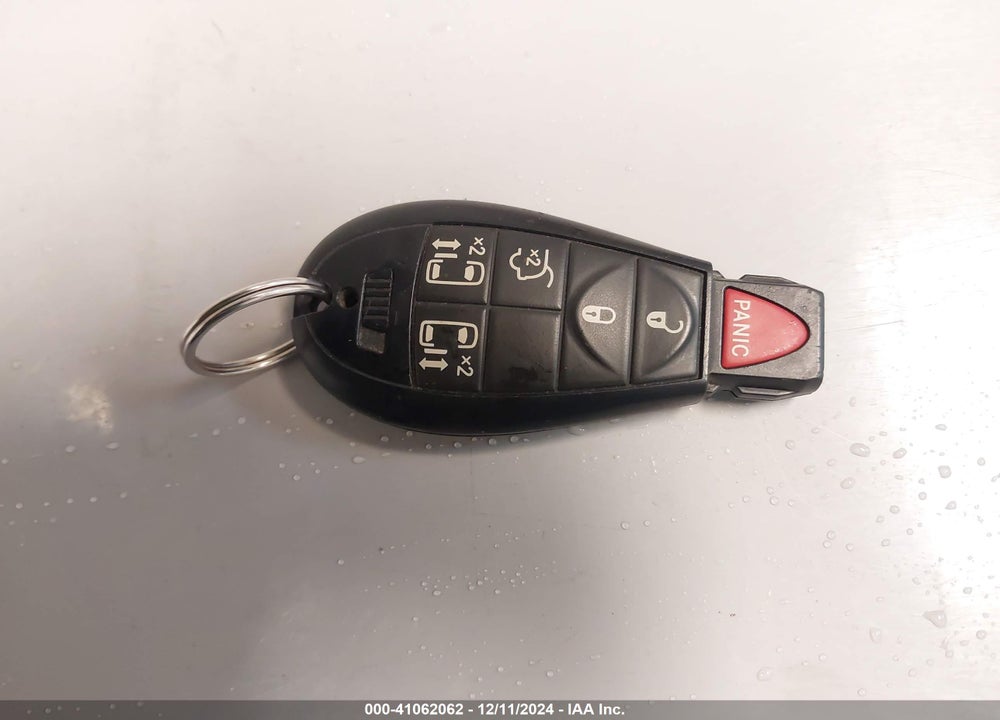 2013 DODGE GRAND CARAVAN SXT VIN: 2C4RDGCG3DR713001
