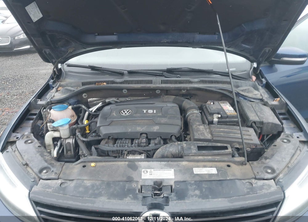 2014 VOLKSWAGEN JETTA 1.8T SE VIN: 3VWD17AJ6EM401004