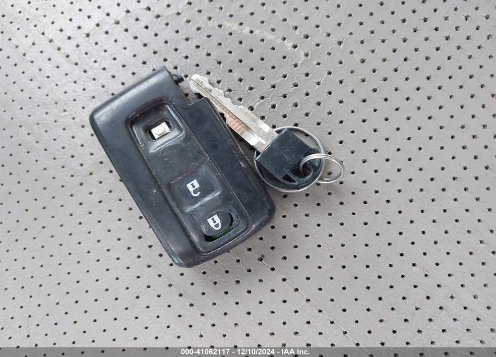 2008 TOYOTA PRIUS VIN: JTDKB20U187697490