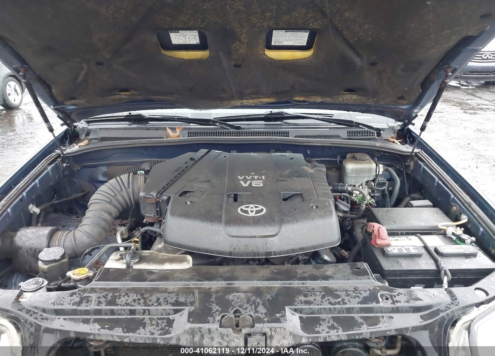 2005 TOYOTA 4RUNNER SR5 V6 VIN: JTEBU14R958034468