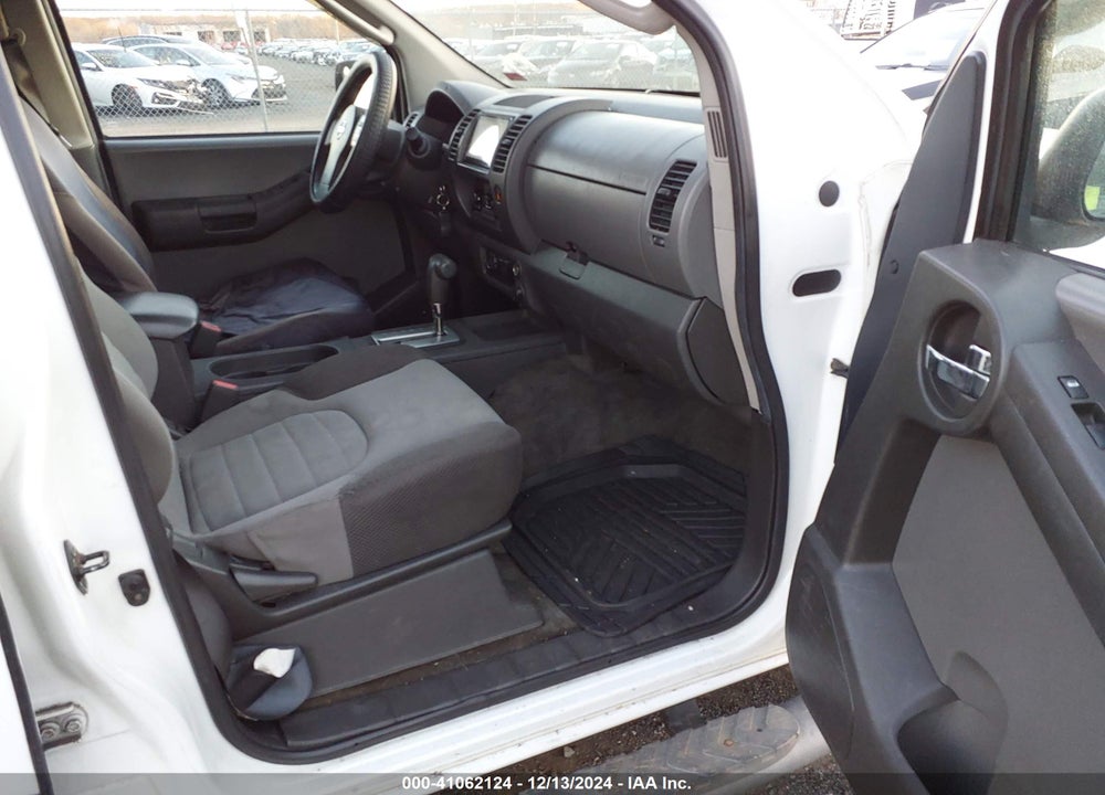 2005 NISSAN XTERRA S VIN: 5N1AN08W15C636331