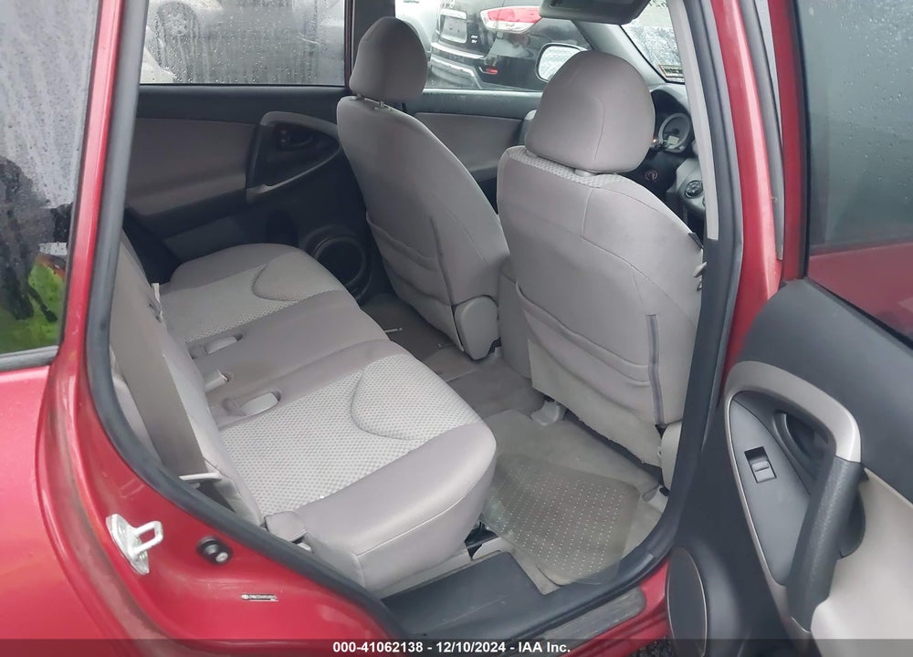 2008 TOYOTA RAV4 BASE V6 VIN: JTMBK33V685043915