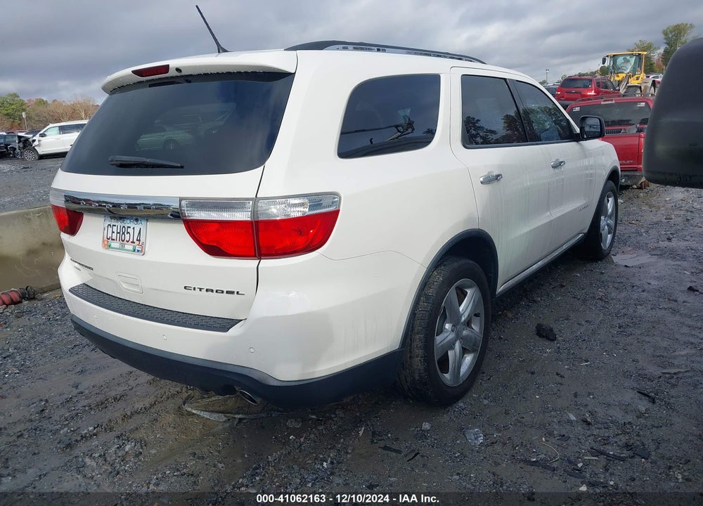 2011 DODGE DURANGO CITADEL VIN: 1D4SE5GT0BC661443