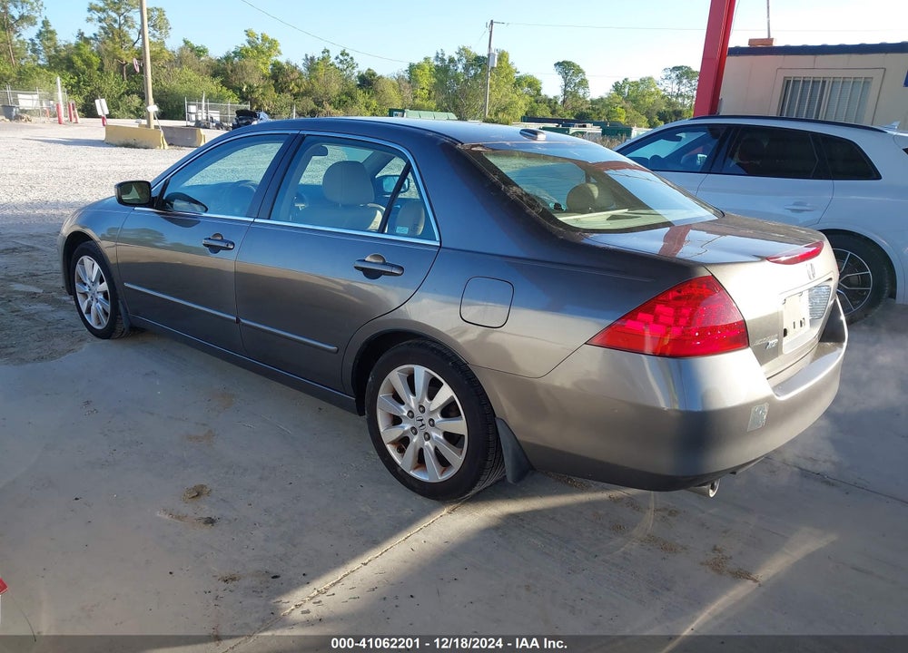 2007 HONDA ACCORD 3.0 EX VIN: 1HGCM665X7A067427