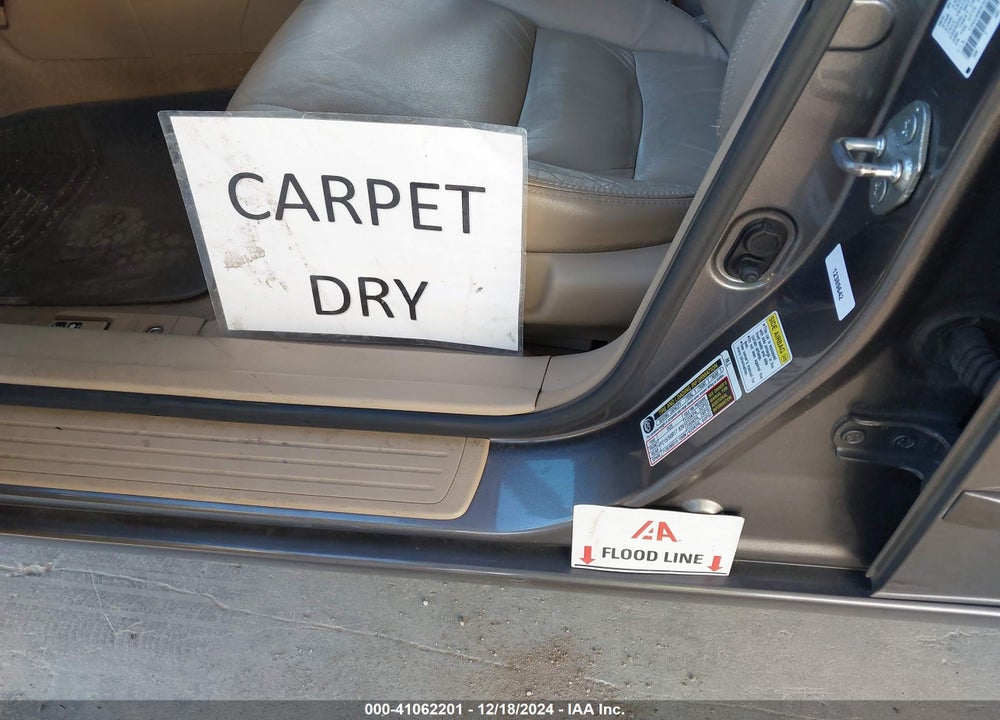 2007 HONDA ACCORD 3.0 EX VIN: 1HGCM665X7A067427