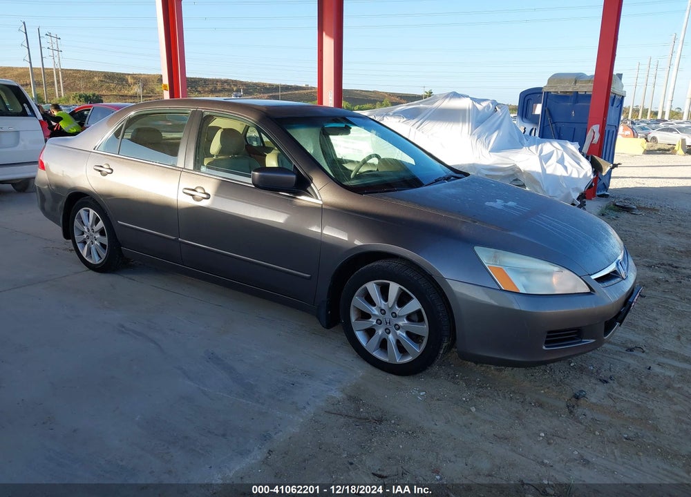 2007 HONDA ACCORD 3.0 EX VIN: 1HGCM665X7A067427
