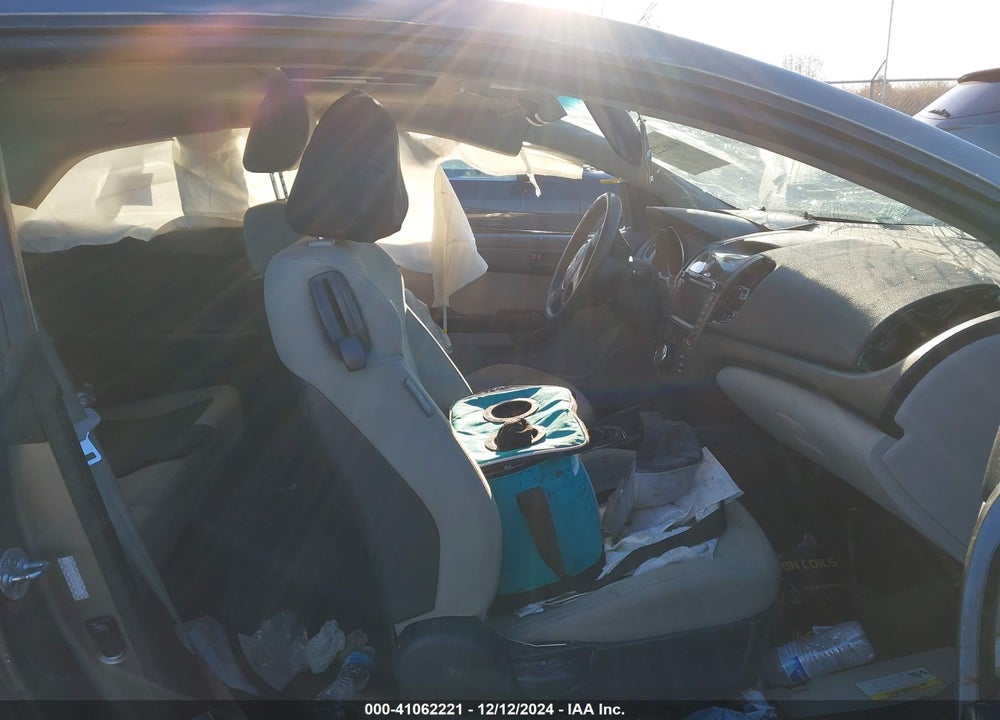 2011 KIA FORTE KOUP EX VIN: KNAFU6A21B5398968