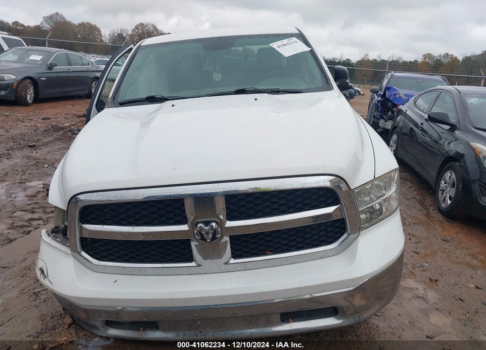 2019 RAM 1500 CLASSIC VIN: 1C6RR6TT8KS584944