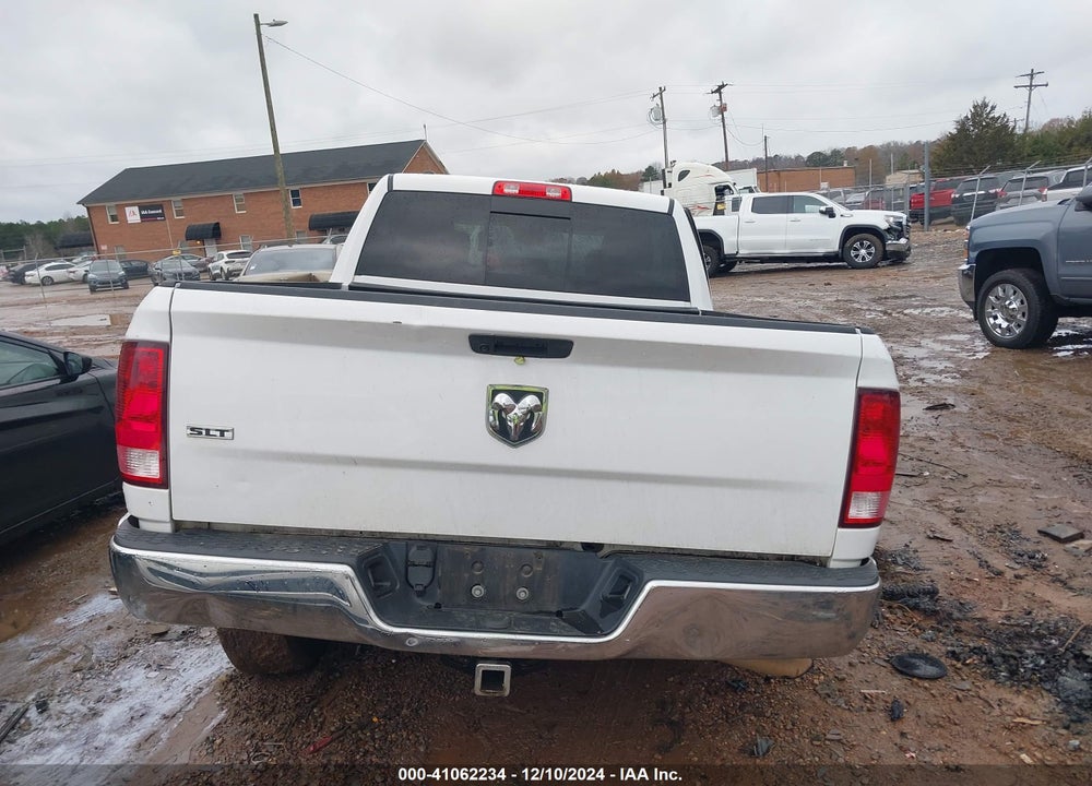 2019 RAM 1500 CLASSIC VIN: 1C6RR6TT8KS584944