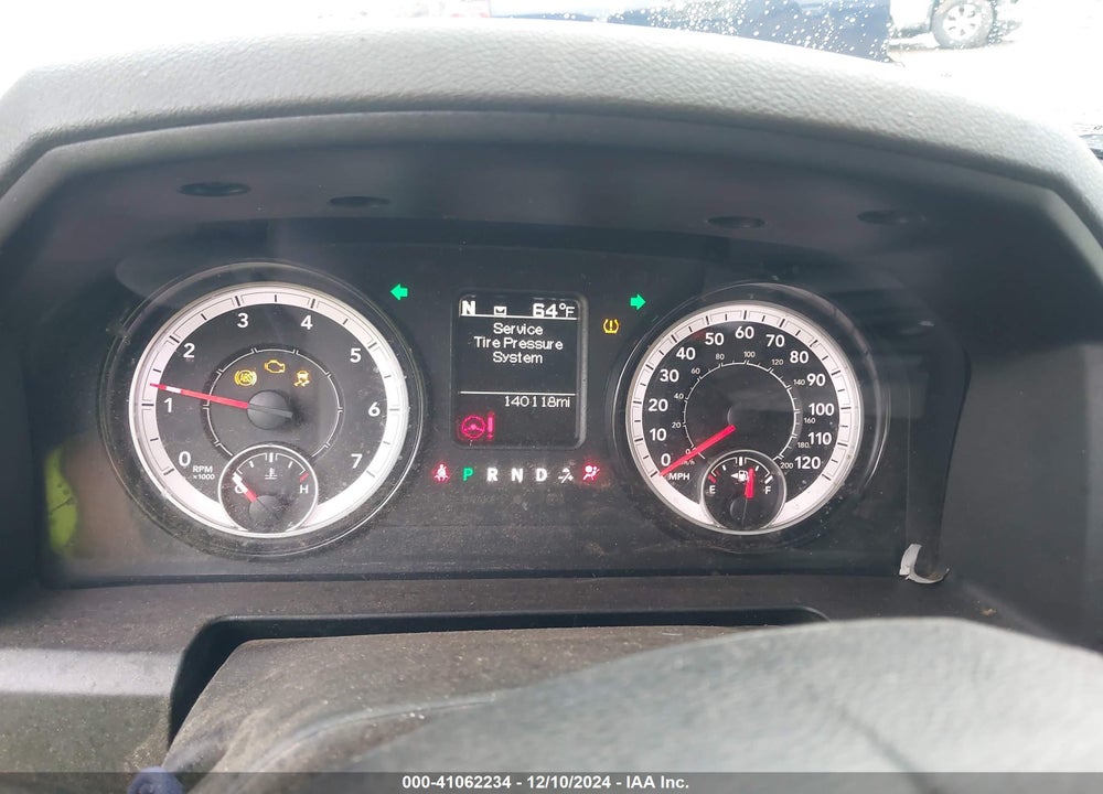 2019 RAM 1500 CLASSIC VIN: 1C6RR6TT8KS584944