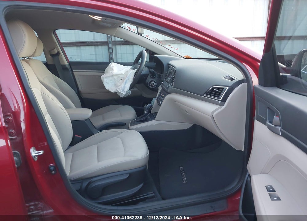 2017 HYUNDAI ELANTRA SE VIN: KMHD74LF4HU394154