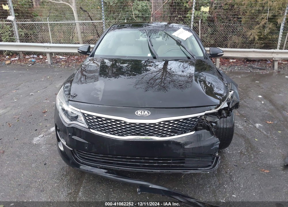 2016 KIA OPTIMA EX VIN: 5XXGU4L3XGG120641