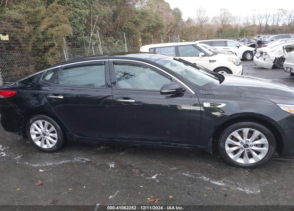 2016 KIA OPTIMA EX VIN: 5XXGU4L3XGG120641