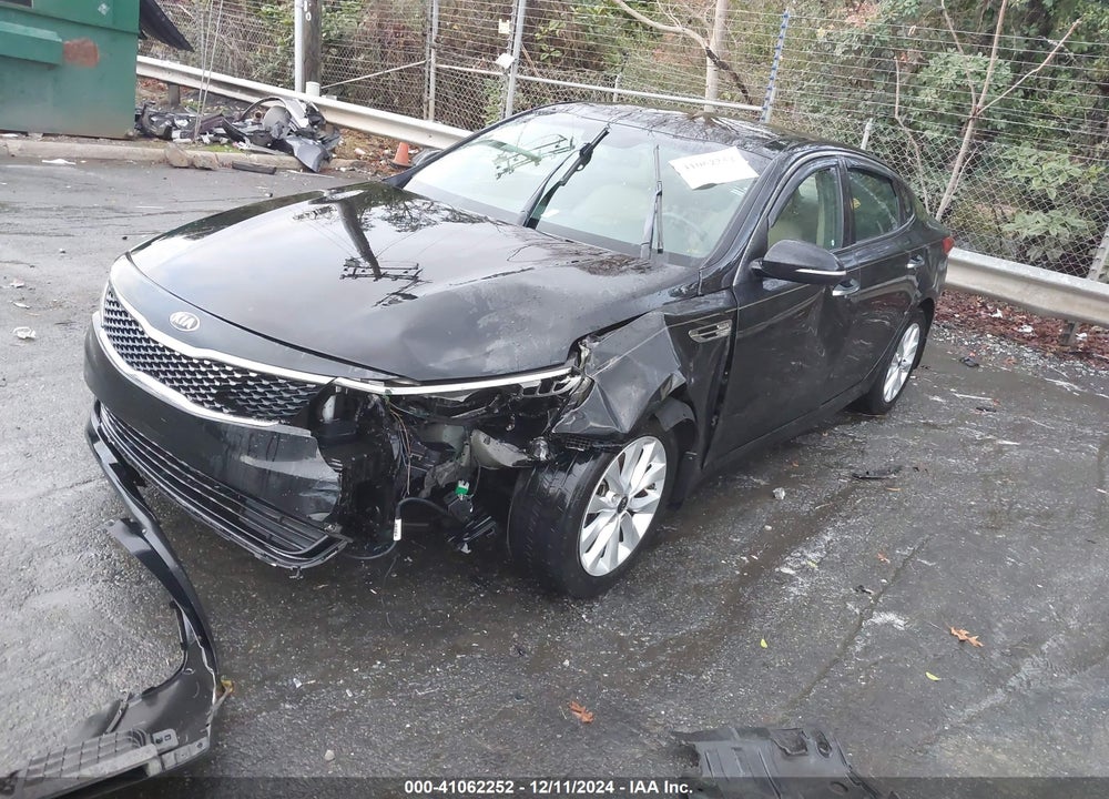 2016 KIA OPTIMA EX VIN: 5XXGU4L3XGG120641