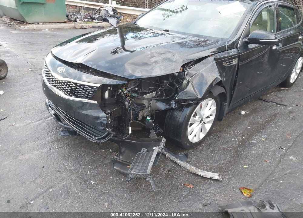 2016 KIA OPTIMA EX VIN: 5XXGU4L3XGG120641