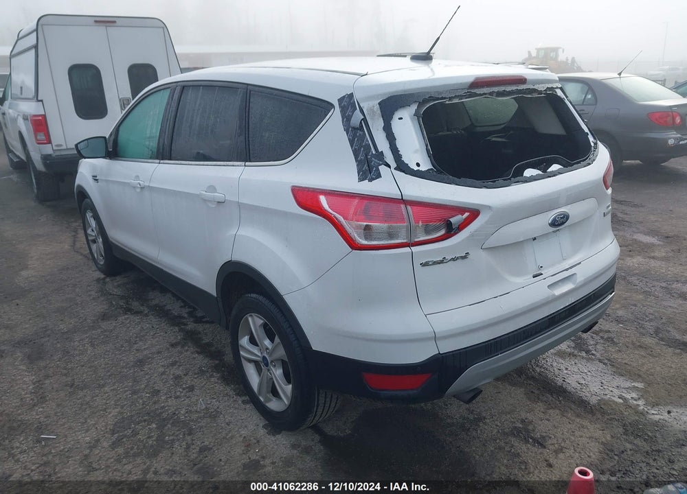 2015 FORD ESCAPE SE VIN: 1FMCU0GX5FUA68327