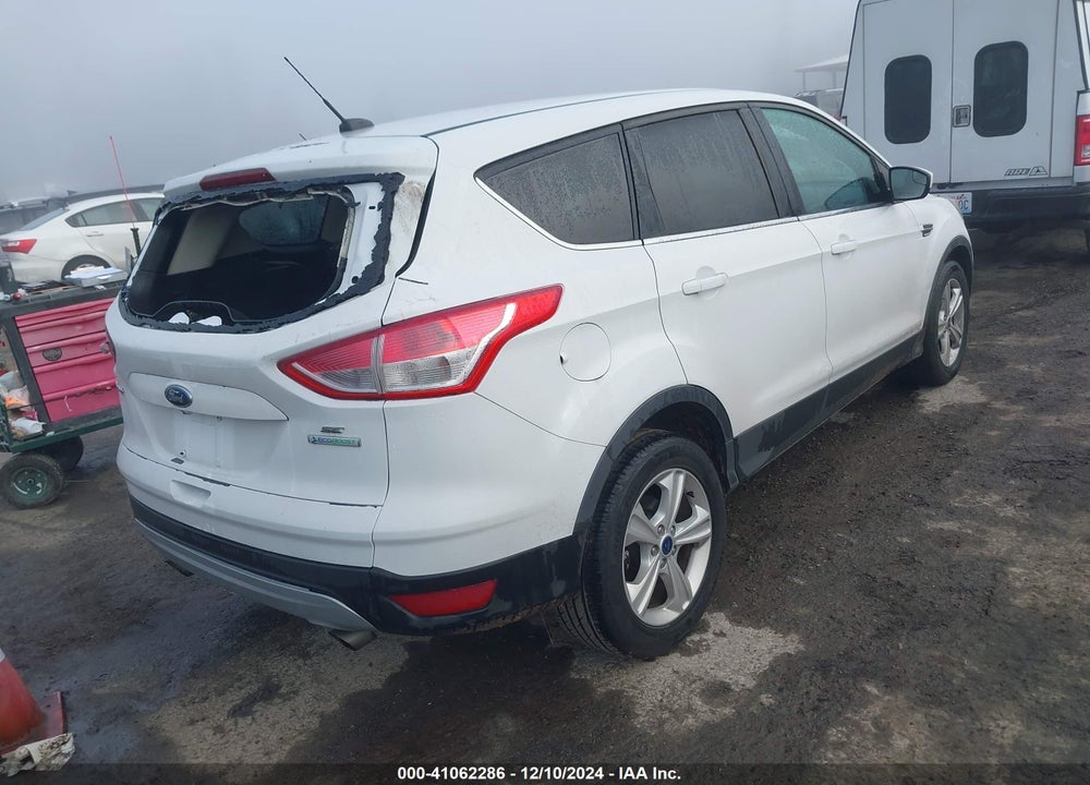 2015 FORD ESCAPE SE VIN: 1FMCU0GX5FUA68327