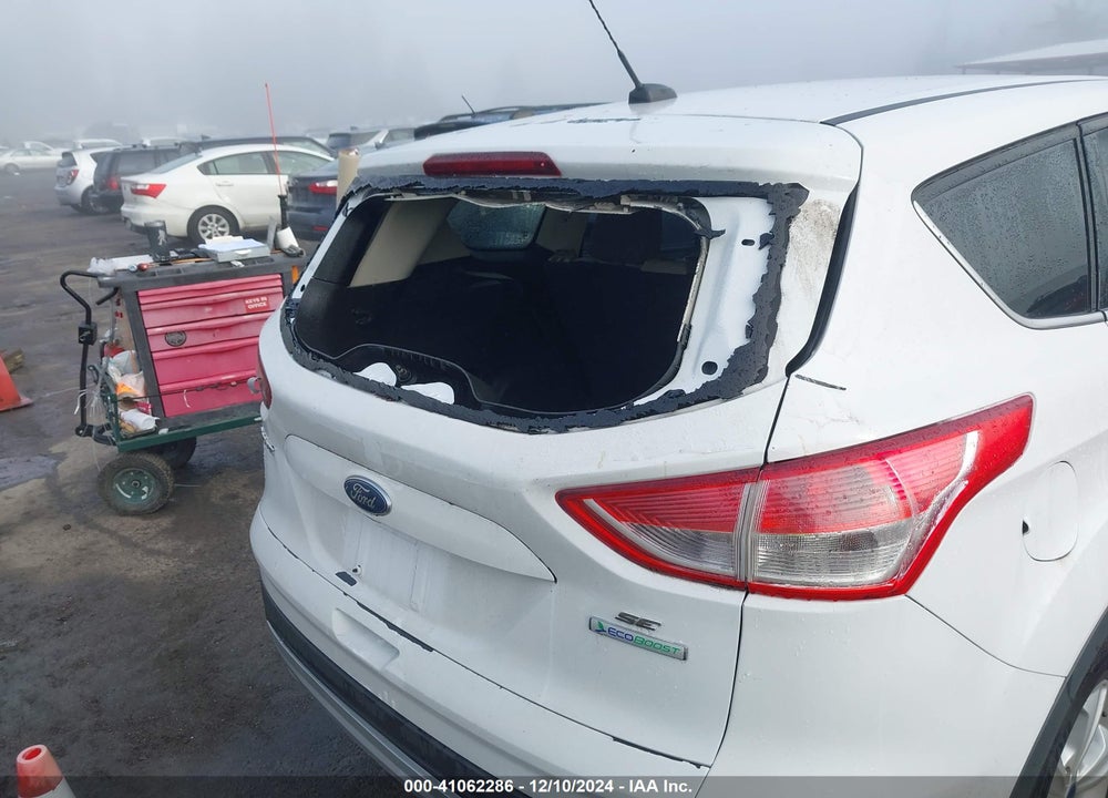 2015 FORD ESCAPE SE VIN: 1FMCU0GX5FUA68327