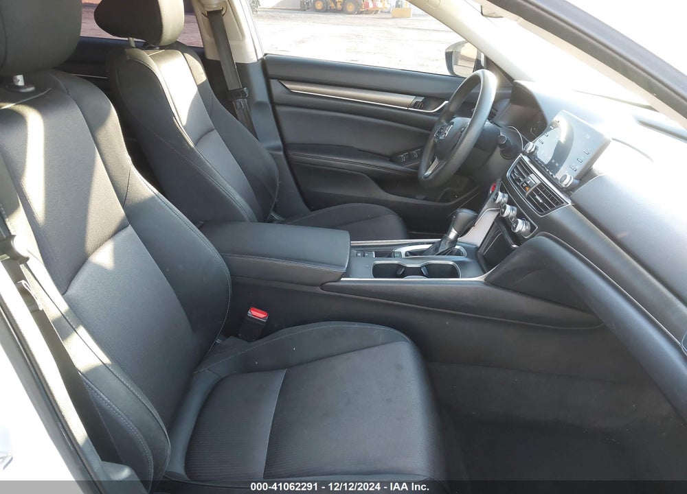 2019 HONDA ACCORD LX VIN: 1HGCV1F13KA067615