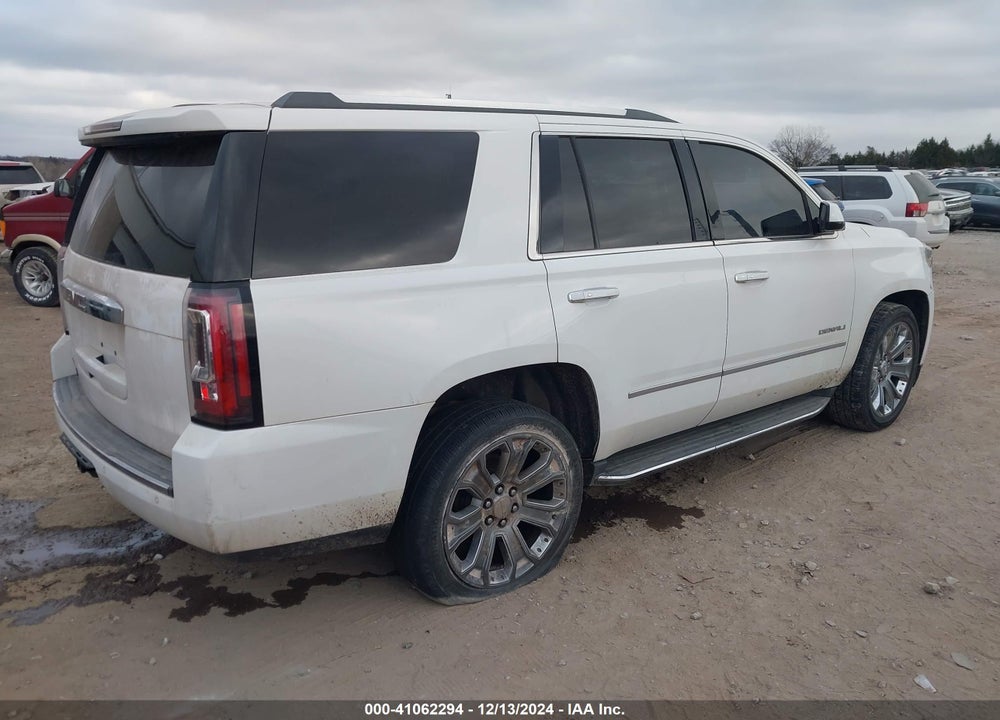 2015 GMC YUKON DENALI VIN: 1GKS2CKJ4FR677040