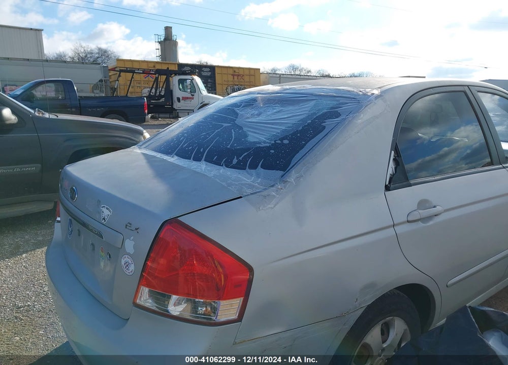 2008 KIA SPECTRA EX VIN: KNAFE121685504197