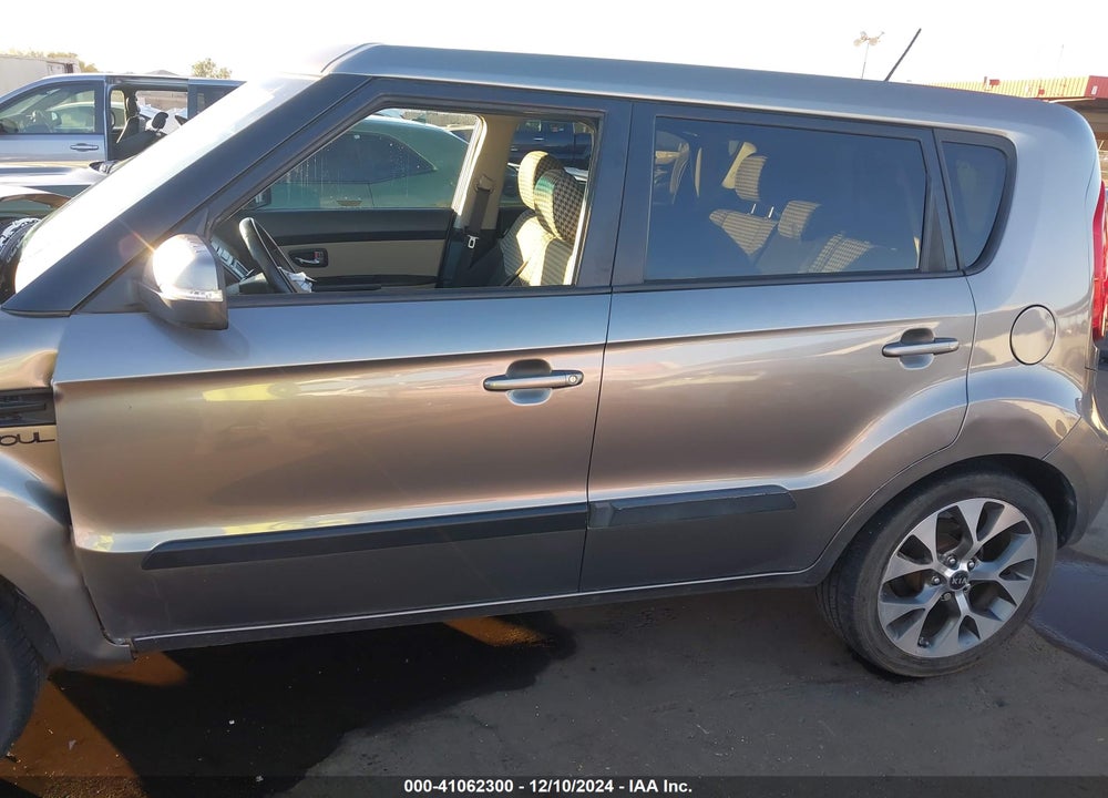 2013 KIA SOUL VIN: KNDJT2A60D7547177