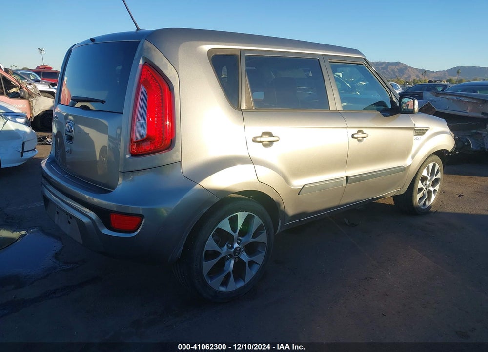 2013 KIA SOUL VIN: KNDJT2A60D7547177