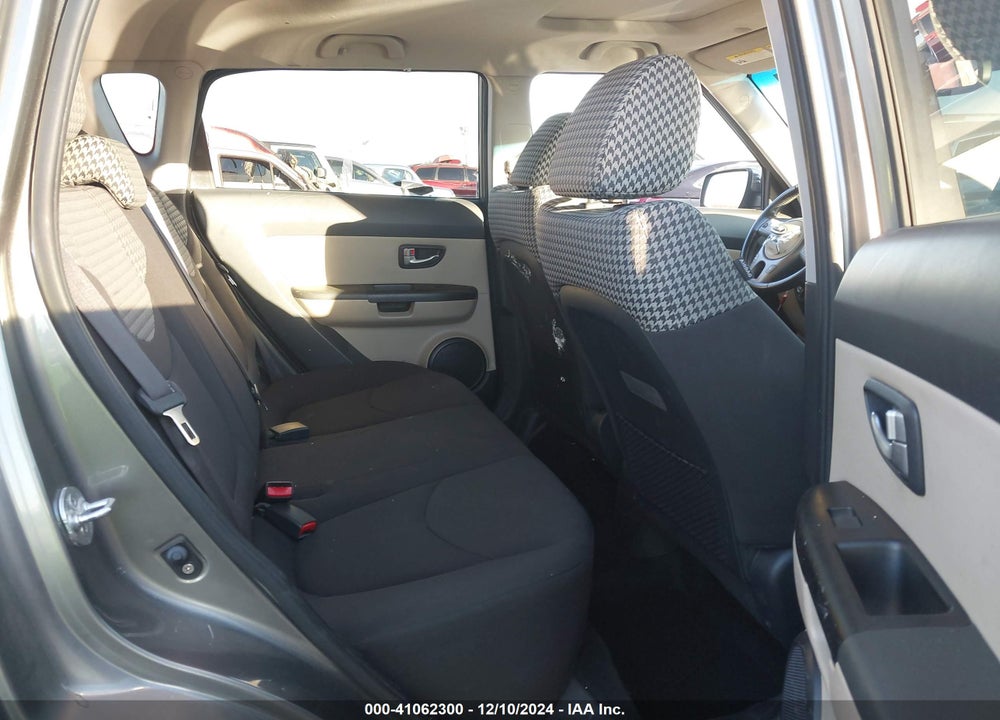 2013 KIA SOUL VIN: KNDJT2A60D7547177