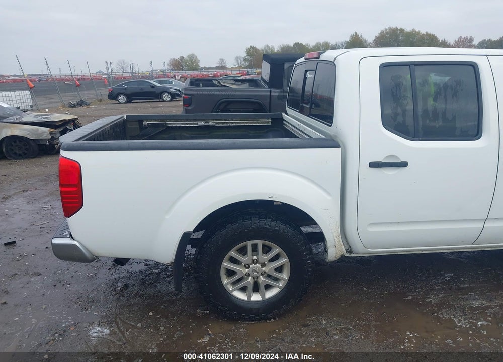 2015 NISSAN FRONTIER SV VIN: 1N6AD0EV8FN752731
