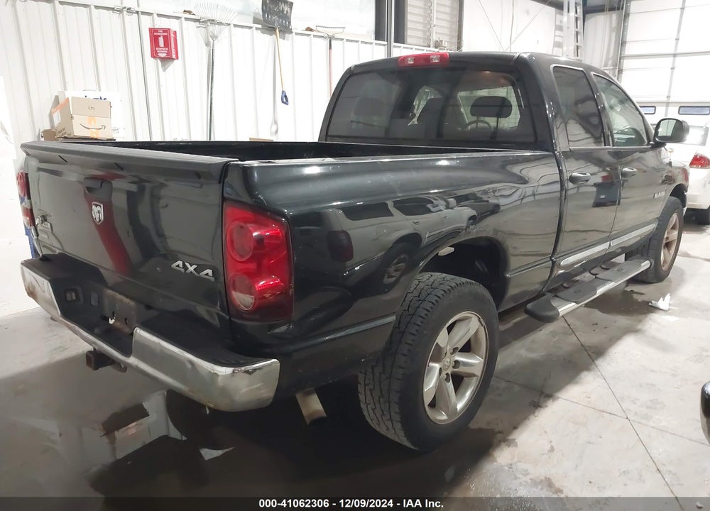 2008 DODGE RAM 1500 SLT VIN: 1D7HU18N48S595521