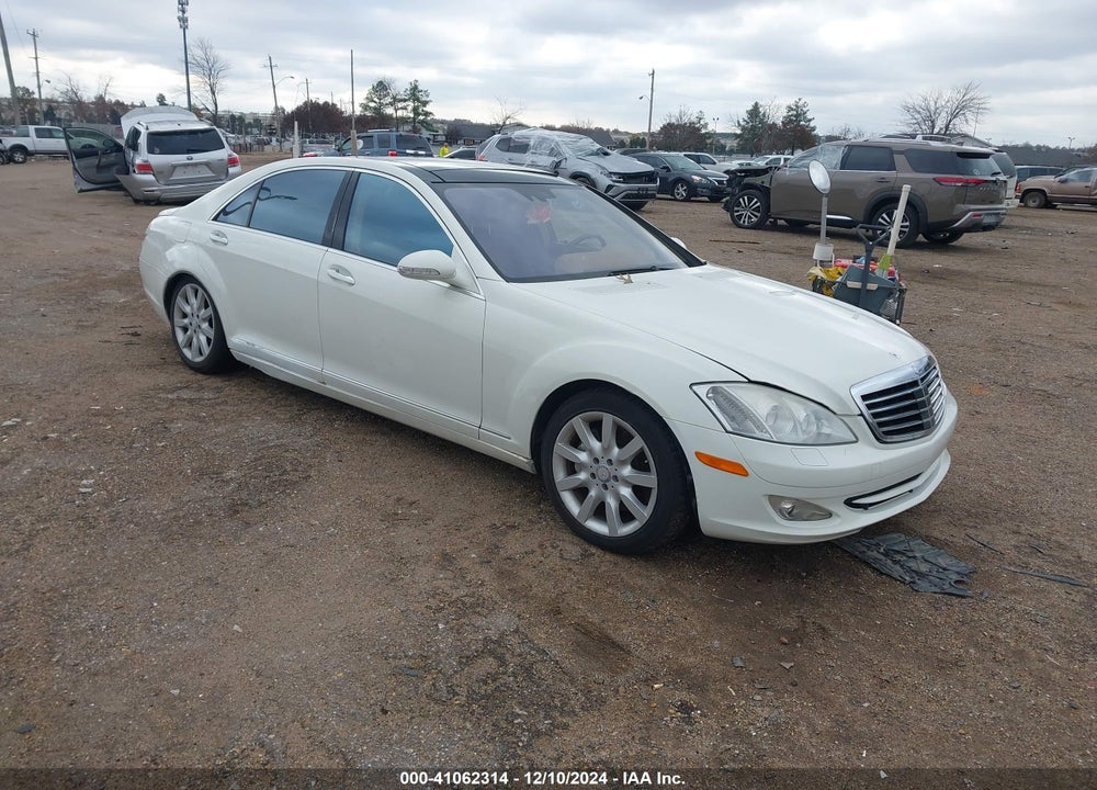 2008 MERCEDES-BENZ S 550 4MATIC VIN: WDDNG86X38A177321